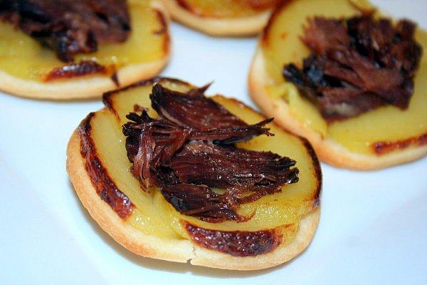 MINI TATIN DE POMME DE TERRE ET MAGRET CONFIT mini-tatin-magret-pdt2.jpg