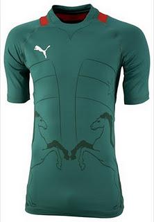 Puma présente les maillots de la CAN 2012 Puma présente les maillots de la CAN 2012
