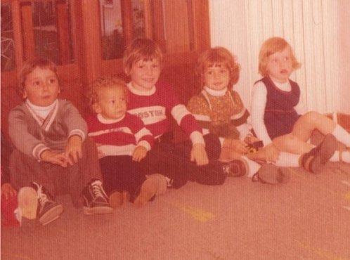 Et je re deviens une petite fille. 14231_204103457514_623717514_2965191_2354967_n.jpg