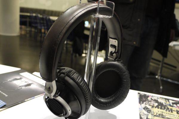 P1020023 P1020023 Photos du Philips Fidelio L1