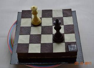 Echecs & Mariage : le gâteau © Chess & Strategy