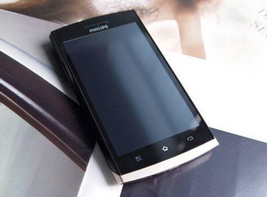 Philips W920 android Philips W920 sous Android : PMP ou smartphone ?