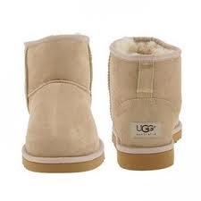 Les bottes UGG des larmes et du sang animal a vos pieds bottes UGC