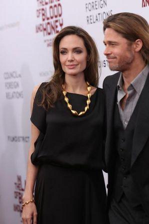 Power_couple_Angelina_Jolie_Brad_Pitt_arrive_gJnTsHW5MF6l.jpg
