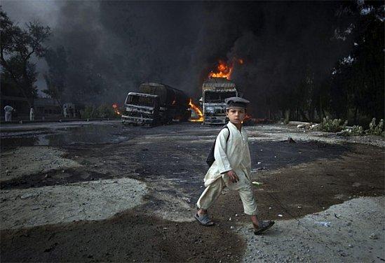 Ecolier-pakistanais-Explosion.jpg