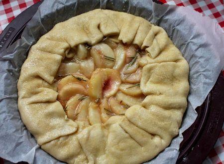 tarte pêche, miel et romarin IMG_9704