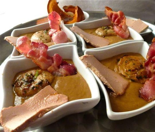Velouté de marrons au potiron, cèpes et foie gras