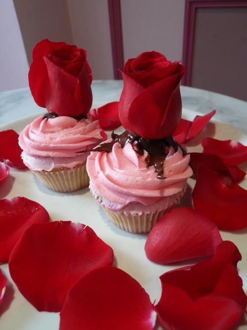 P1190171 CUPCAKE A L’EAU DE ROSE