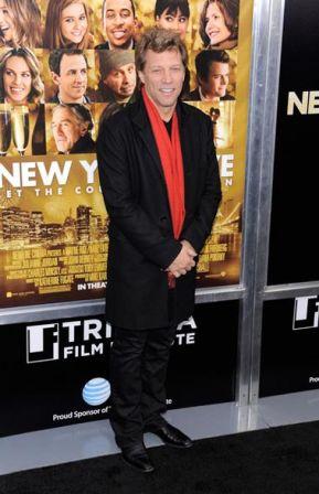 Jon_Bon_Jovi_New_Year_Eve_New_York_Premiere_kw7vlmzUev-l.jpg