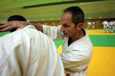 SAM@SMA@P02@VALERA_7.jpg Buzz : KARATE / Coupe de France Zone Nord (jutsu et contact) Les experts du tatami