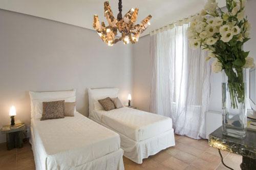 room-2-hotel-Donna-Carmela-italie-blog-hoosta-magazine-paris room-2-hotel-Donna-Carmela-italie-blog-hoosta-magazine-paris