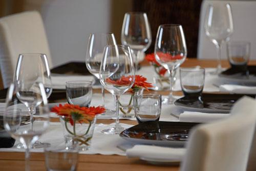 table-hotel-Donna-Carmela-italie-blog-hoosta-magazine-paris table-hotel-Donna-Carmela-italie-blog-hoosta-magazine-paris