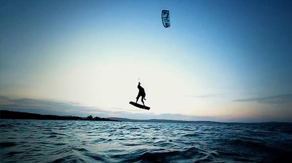 Enjoy the moment – A windsurfing & kitesurfing movie : Le teaser!