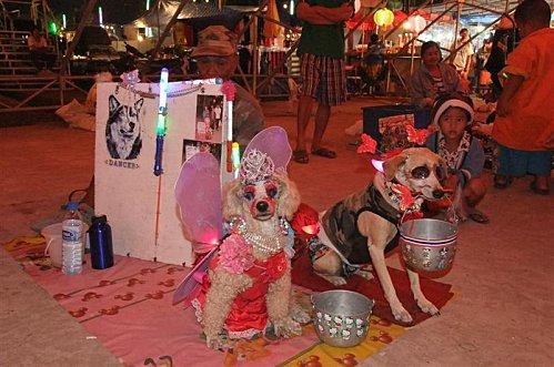 Udonthani, Festival Thung Si Muang. Photos en vrac. 2011-12-05 06-01-28 - DSCF0680 (Medium)