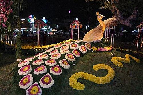 Udonthani, Festival Thung Si Muang. Photos en vrac. 2011-12-05 06-33-53 - DSCF0700 (Medium)