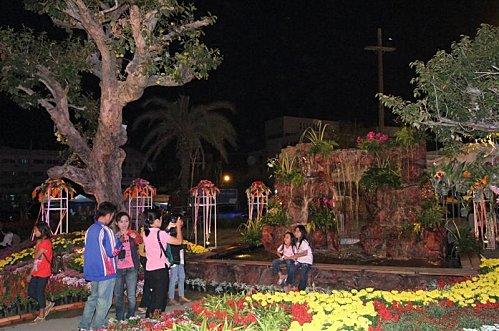 Udonthani, Festival Thung Si Muang. Photos en vrac. 2011-12-05 06-33-42 - DSCF0699 (Medium)