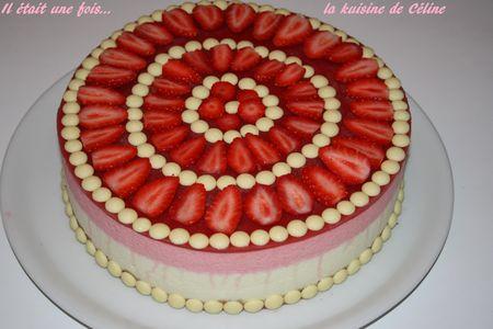 Entremet chocolat blanc, fraises il_etait_une_fois