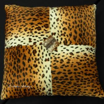 Coussin Safari 2011-12-01 Coussin Safari 1