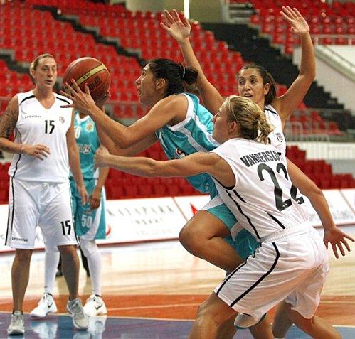 Turquie, J8 : Fenerbahce tranquillement, Tarsus surpris Tarsus-Besiktas.jpg