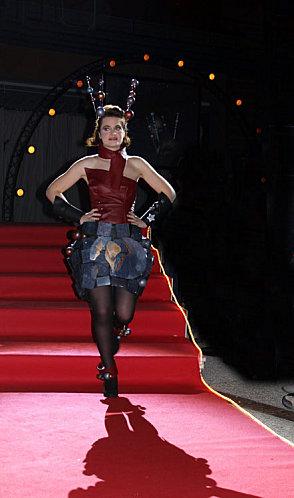 Salon du chocolat rouge.jpg
