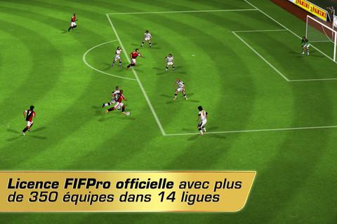 Real Football 2012 est disponible gratuitement sur l’App Store