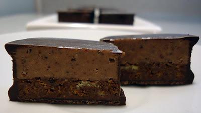 Chocolats fins - précieux croquants au gianduja Chocolats fins - précieux croquants au gianduja