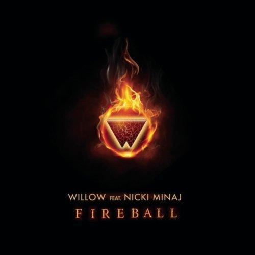 Willow Smith ft Nicki Minaj - Fireball (CLIP)