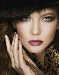 maquillage noel Maquillage de fête, or et paillette, nos conseils !