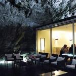 La Claustra… Un hôtel dans la roche ! La Claustra… Un hôtel dans la roche !