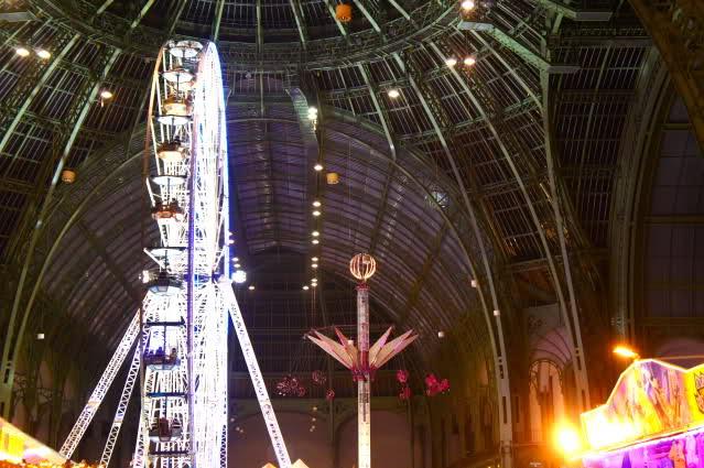 Joyeux Noel ! Image and video hosting by TinyPic