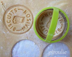 Galettes bretonnes et concours pour gagner un tampon à biscuits P1100755