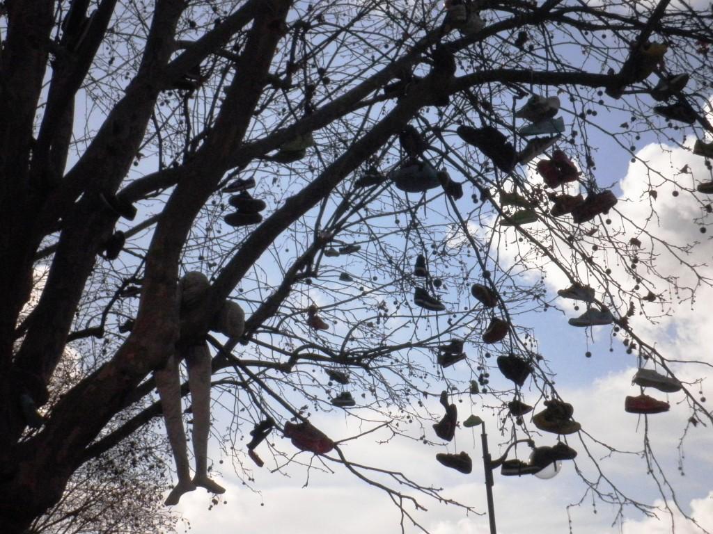 Arbre avec chaussures Arbre à chaussures