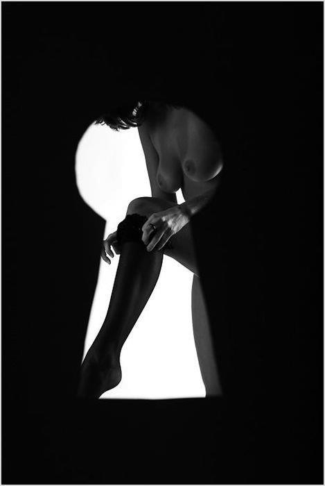 Indiscret Indiscret
