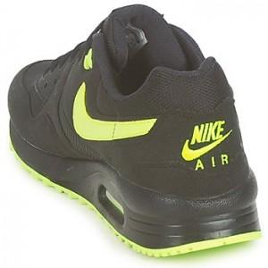 La chaussure de la semaine : Nike AIR MAX LIGHT