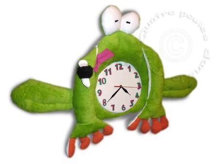 horloge-grenouille-mouche