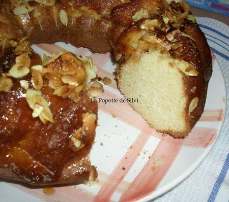 Gâteau au lait d'amandes ( tout moelleux ) SAM_9833