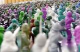 Un portrait constitué de 5500 petits soldats en plastique toy soldiers made in china detail 160x105 Un portrait constitué de 5500 petits soldats en plastique