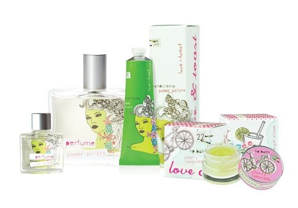 Craquage pour le packaging des cosmétiques Love and Toast L-T_PommePoivre_Collection-copie-1.jpg