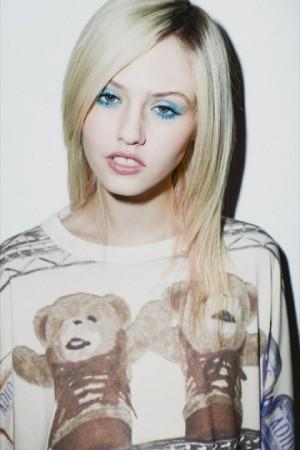adidas-originals-jeremy-scott-springsummer-2012-lookbook-11-360x540 adidas Originals by Jeremy Scott Spring/Summer 2012 Lookbook
