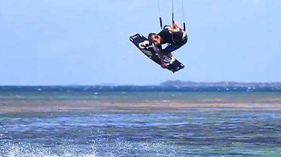 A bit of Madagascar : A windsurfing & kitesurfing movie – la suite!