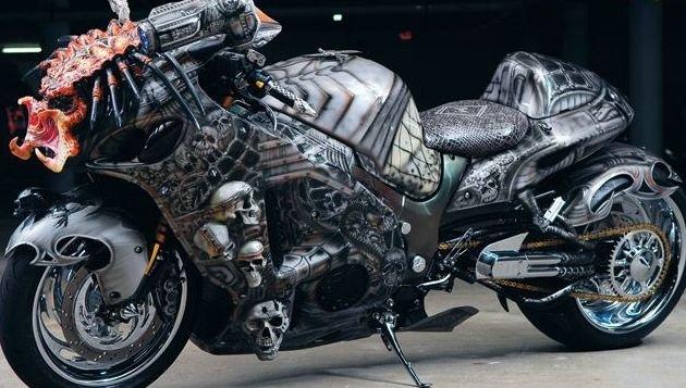 moto predator La moto Predator