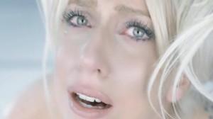 Lady Gaga poursuivie par le flop : Marry The Night retiré des radios.