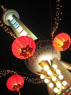 AU COEUR DES TENEBRES