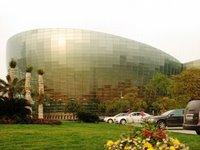 AU COEUR DES TENEBRES