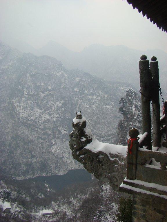 Wudangshan, berceau du Kung-Fu 3/4 武当山,武术之出生地 Image Hosted by ImageShack.us