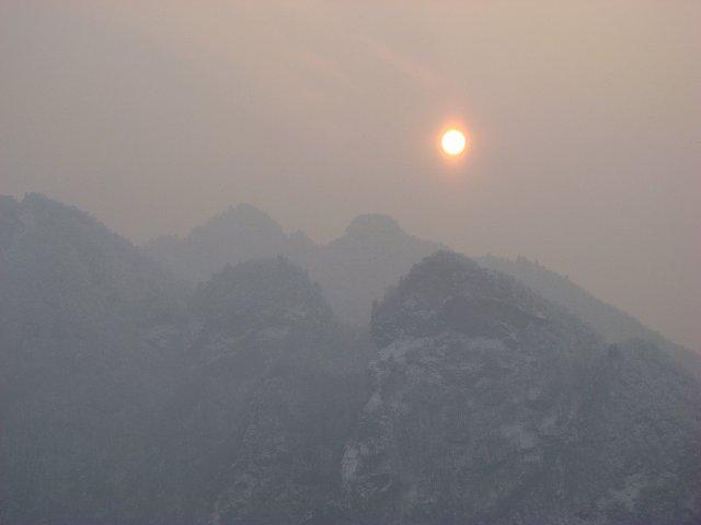 Wudangshan, berceau du Kung-Fu 3/4 武当山,武术之出生地 Image Hosted by ImageShack.us