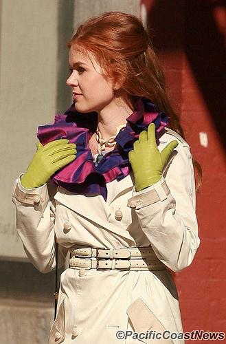 Isla Fischer sur le plateau de tournage du film “Confessions of a Shophaolic” Isla Fischer sur le plateau de tournage du film “Confessions of a Shophaolic”