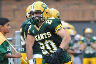 Un Français avec le Rouge et Or Un Français avec le Rouge et Or