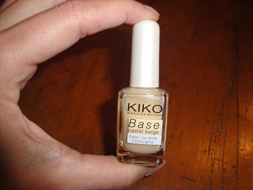 Une base fortifiante efficace et à petit prix c'est Kiko - PouletteBlog Une base fortifiante efficace et à petit prix c’est Kiko