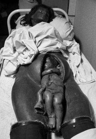 Dans les réserves du Musée du Merveilleux artfor6077